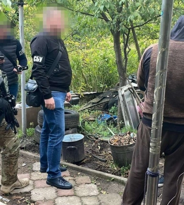 У Дніпрі потужну нарколабораторію «кришував» місцевий правоохоронець
