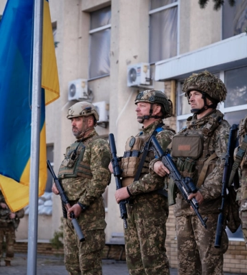 Над звільненим Лиманом офіційно підняли український прапор