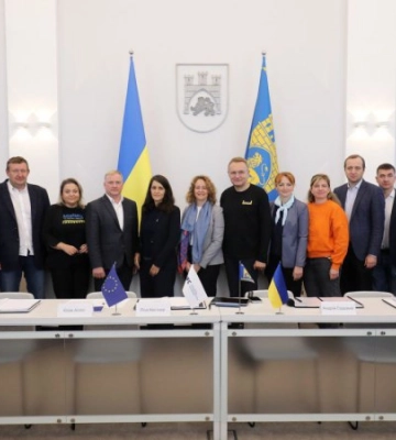 IFC та Єврокомісія виділили Україні €25 млн для переселенців, перший транш отримає Львів