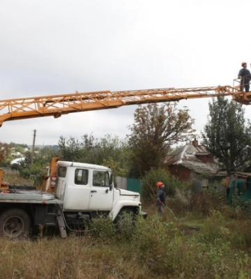 На Харківщині відновили електропостачання в селах, де не було світла з перших днів вторгнення РФ