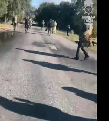 Нацгвардия показала кадры из освобожденной Боровой в Харьковской области. ВИДЕО