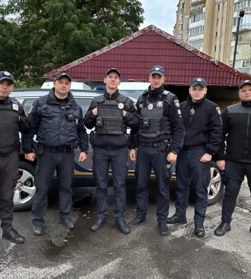 Львівські патрульні знайшли шестизначну суму грошей