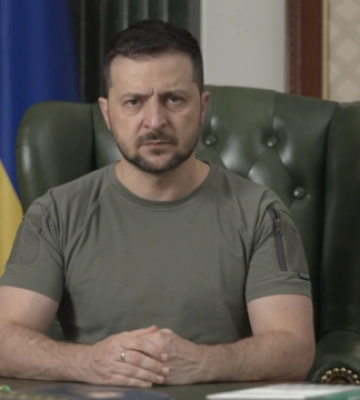 Унаслідок ракетного удару по Запоріжжю загинули 12 цивільних, 49 постраждалих - Зеленський