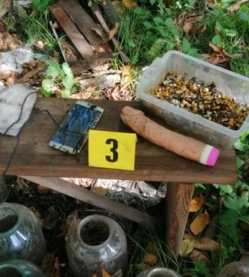 У російській катівні на звільненій Харківщині знайшли ящик вирваних коронок