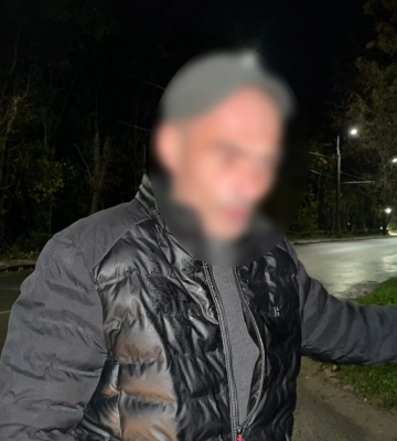 У Тернополі водій побив кілька автівок і сів випивати за кермом 