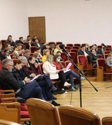 На 8-му місяці війни податківці на Львівщині почали підказувати волонтерам