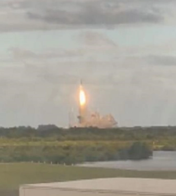 В США запустили ракету Atlas V с двумя коммуникационными спутниками