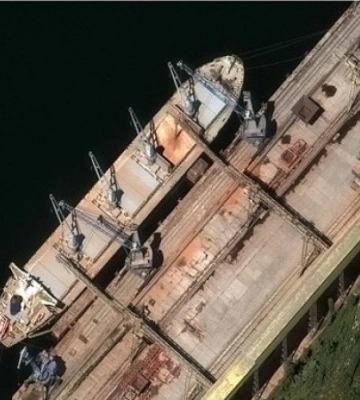 Гендиректор російської судноплавної компанії, яка вивозить крадене українське зерно, отримав підозру