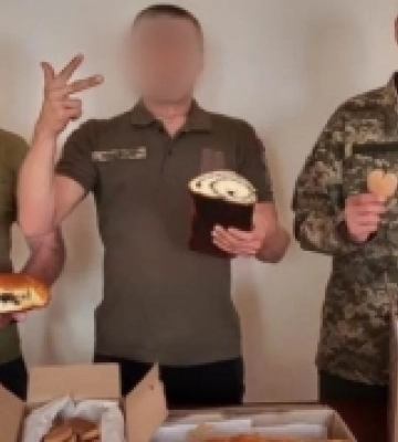 У Дубні переселенки готують для бійців ЗСУ