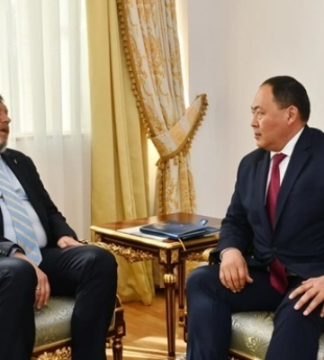 Зеленский уволил посла в Казахстане