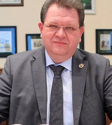 Зеленський вже 10 днів вагається позбавити громадянства громадянина Росії суддю Львова, хоча Корбана позбавив громадянства без будь-яких доказів - Бутусов