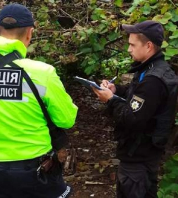 Под Изюмом полиция обнаружила два мумифицированных тела: мужчин нашли в подвале