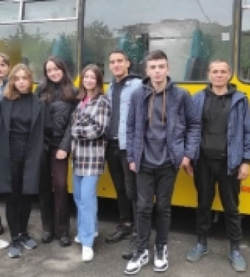 Острозька громада запустила донорський рейс до центру служби крові
