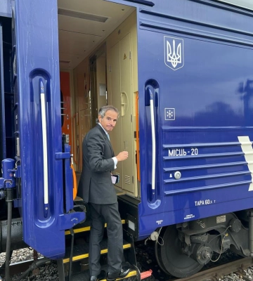 Гендиректор МАГАТЕ Гроссі вирушив у Київ для переговорів про зону безпеки навколо ЗАЕС