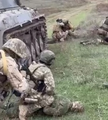 &quot;Ми купили БМП&quot;: Кім оприлюднив відео здачі в полон росіян