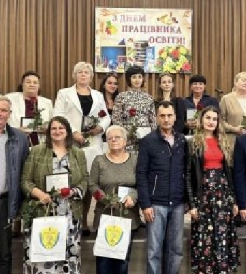 У Тячеві відзначили педагогів