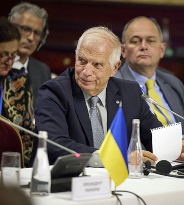 Війна в Україні може закінчитись протягом двох тижнів без підтримки Заходу: заява Борреля