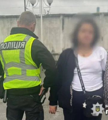 Вихваляла російського агресора на столичному вокзалі: у Києві затримано жительку Донецька