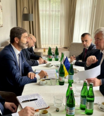 Сибіга на Закарпатті провів переговори зі словацьким колегою