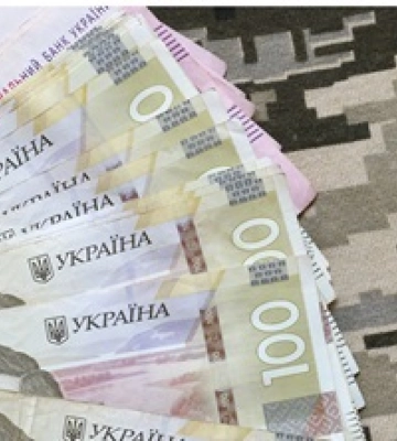 Чи правда, що військовослужбовці та їхні дружини/чоловіки можуть не платити за кредитом