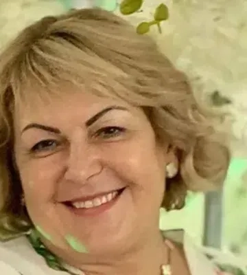 Керівницю Хмельницького МСЕК плануюють виключити зі складу депутатів облради