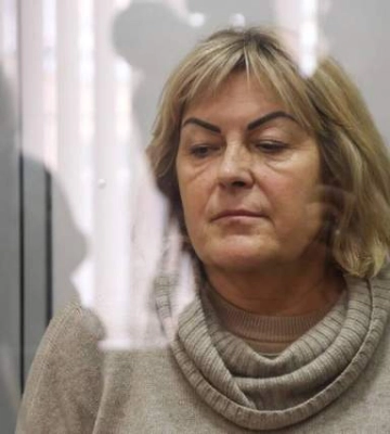 Тетяна Крупа та її син Олександр залишаються на своїх посадах: чому їх не відсторонили