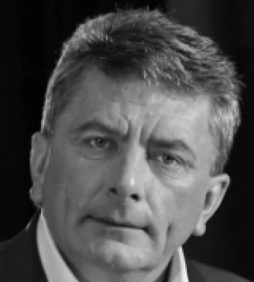 На Закарпатті у аварії загинув народний артист України Богдан Сташків