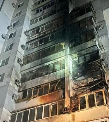 Атака "Шахедів" на Одещину: у Чорноморську горіла багатоповерхівка. ФОТОрепортаж