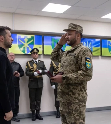 Президент відзначив нагородами трьох бійців Полтавської бригади ТрО