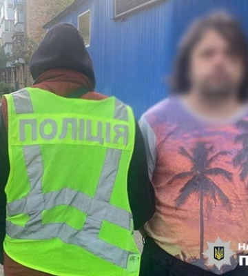 Задержан мужчина, который на Крещатике унижал погибших военных