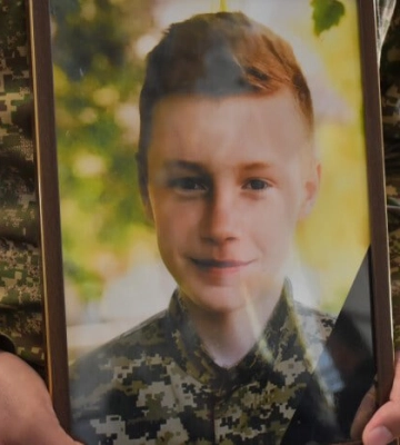 У Луцьку попрощалися з 23-річним Героєм Назарієм Дунаєм