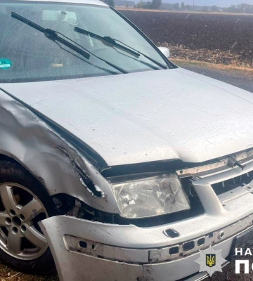 Автівка на Полтавщині зіткнулася з мотоциклом, за кермом якого був неповнолітній