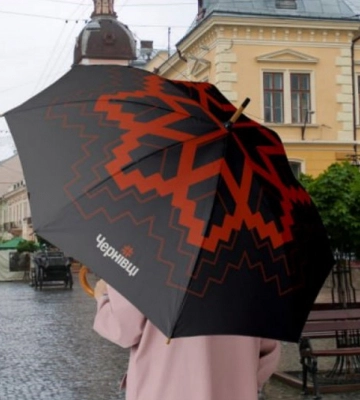 У Чернівцях презентували оновлений бренд міста: що змінилось з попередньої презентації