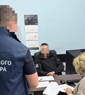 Списки «клієнтів» голови Хмельницької МСЕК: що загрожує чоловікам, які там фігурують