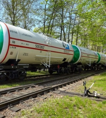Одесит експортував майже 600 тонн соняшникової олії за фіктивними документами