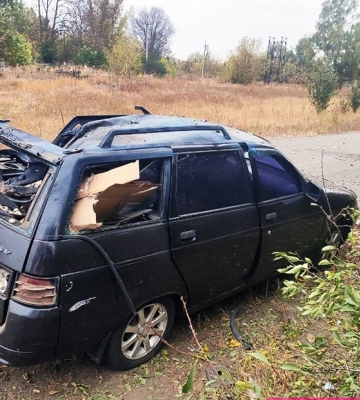 Армія РФ дроном вдарила по цивільній автівці на Харківщині: поранена жінка