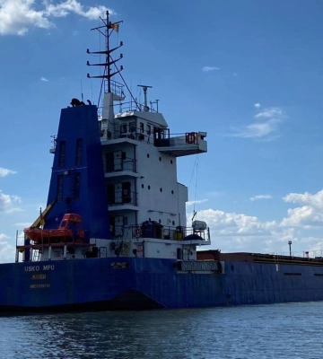 Україна конфіскувала іноземний корабель за вивіз зерна з окупованого Криму