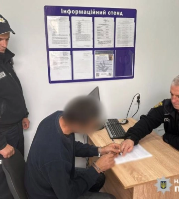 На Одещині чоловік під час сварки облив цивільну дружину легкозаймистою рідиною і підпалив