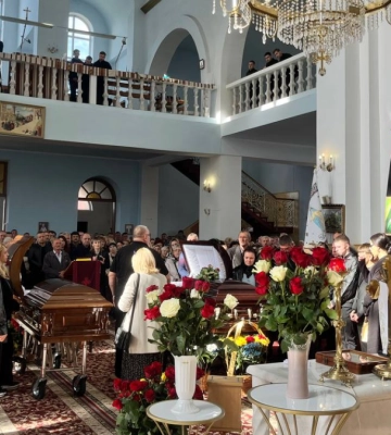 На Івано-Франківщині попрощалися з народним артистом України Богданом Сташківим | ФОТО