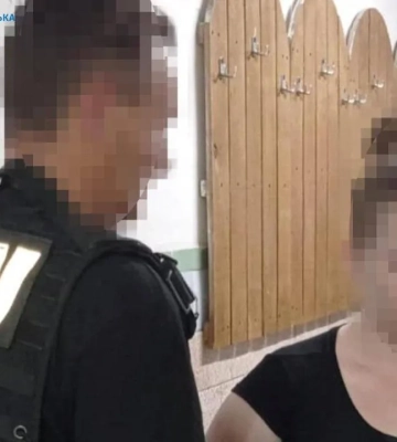 Жінку на Кіровоградщини засудили до позбавлення волі за підпал військового автомобіля 