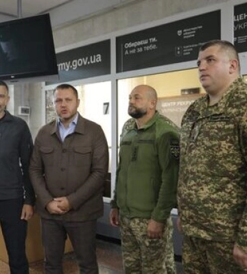 На Хмельниччині відкрили вже другий центр рекрутингу ЗСУ