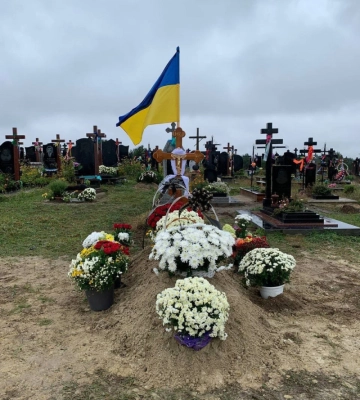 Переніс 15 операцій, але серце не витримало: на Волині попрощались з Героєм Олександром Бебесом
