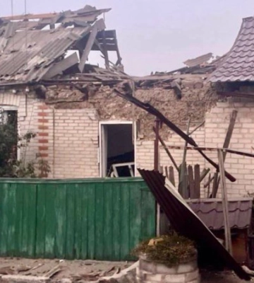 Унаслідок атаки РФ по Запоріжжю постраждали двоє людей, зруйновані будинки