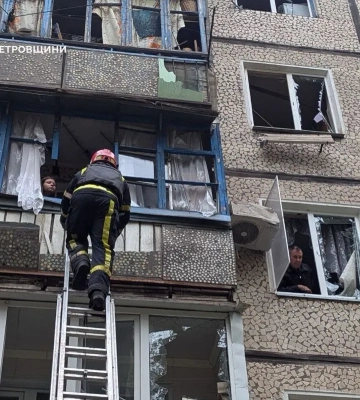 Двоє людей постраждали від удару рф по Кривому Рогу