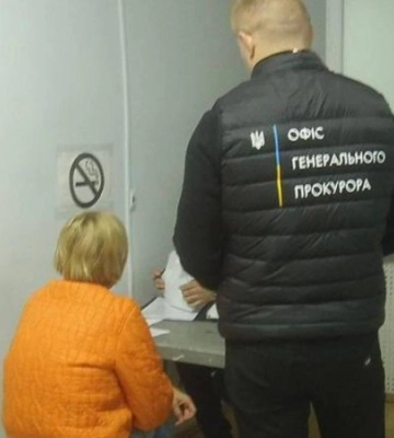 Депутатці Хмельницької міськради, у якої вилучили $1,5 млн, повідомлено про підозру у незаконному збагаченні