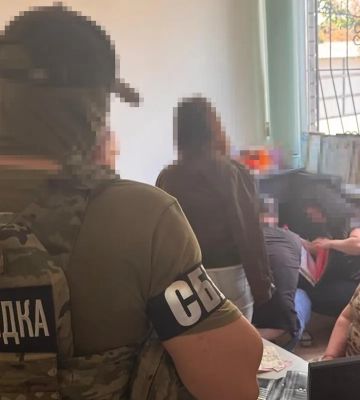 Затримано адвокатів та посадовців ТЦК, які «заробляли» на ухилянтах 