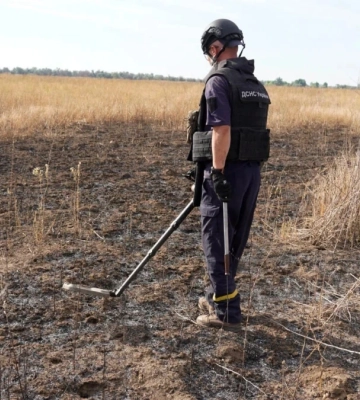 На Херсонщині за тиждень сапери обстежили понад 6 тисяч гектарів полів