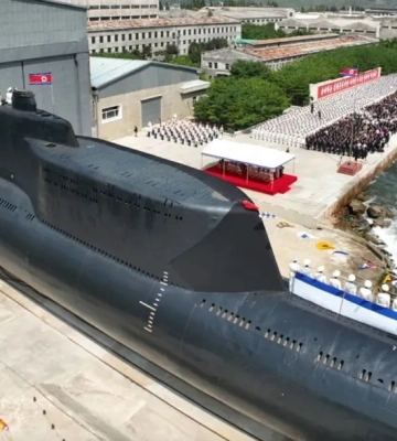 Розвідка Південної Кореї заявила, що КНДР будує ядерну субмарину