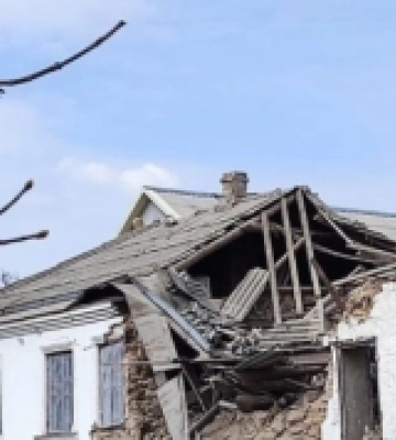 Пошкоджена критична інфраструктура, троє поранених: як минула доба на Херсонщині