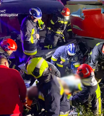 До львівської лікарні госпіталізували 18 постраждалих внаслідок ДТП